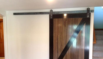 SLIDING BARN DOOR
