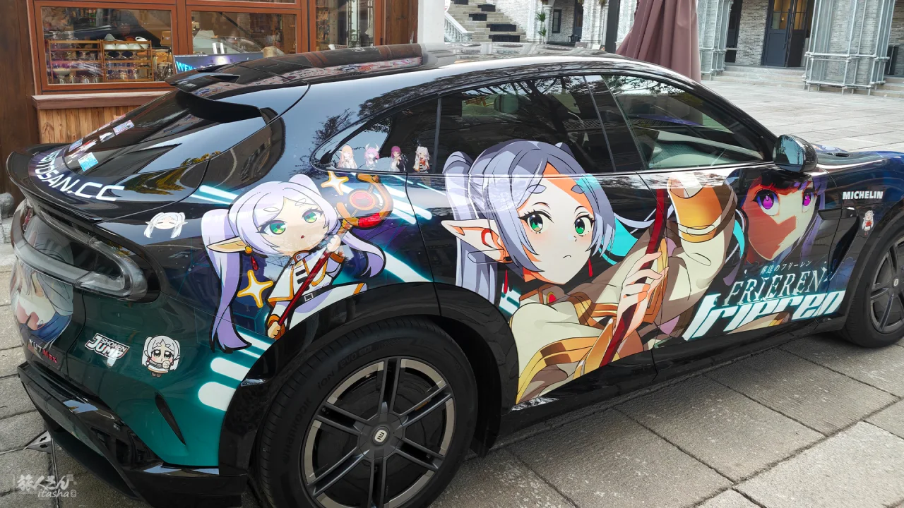 葬送的芙莉莲芙莉莲&amp;菲伦痛车