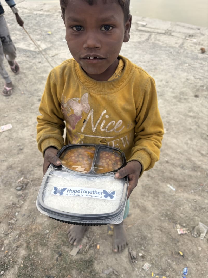 Food packing and distribution
