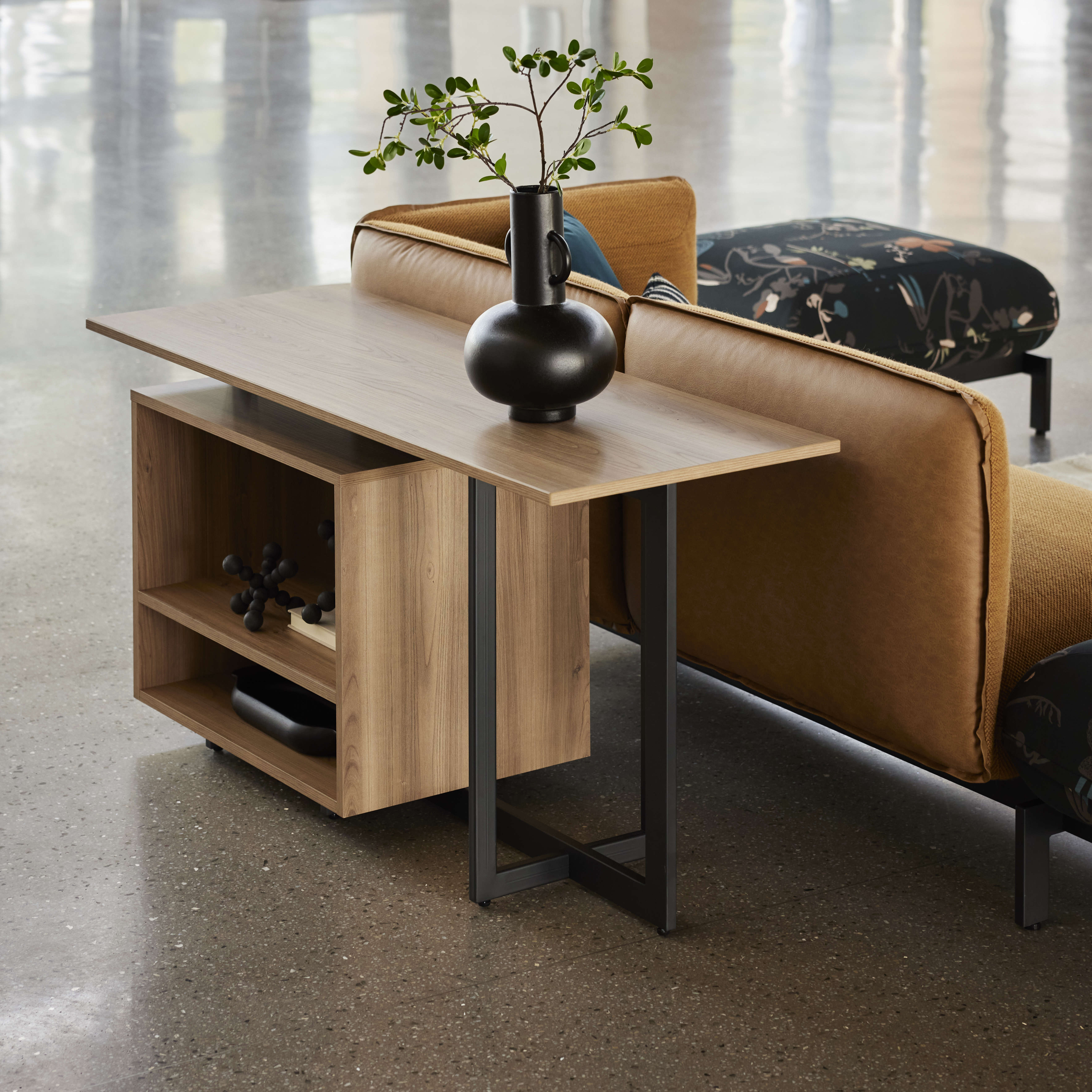 Kimball-Daymora-Lounge-Console-Table-04