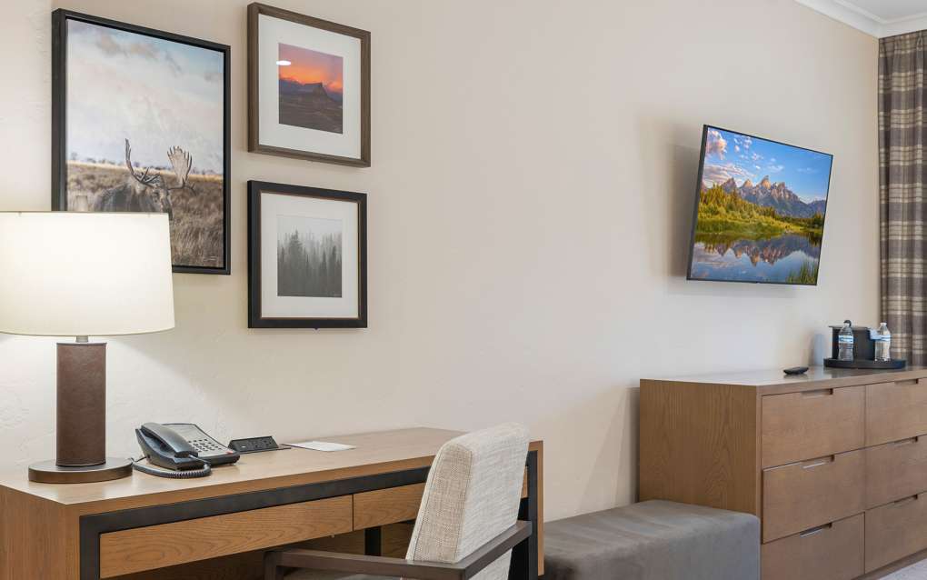 lodgeatjacksonholethe-hotelroomsinjacksonwyoming-premierking-05-669e67c237912