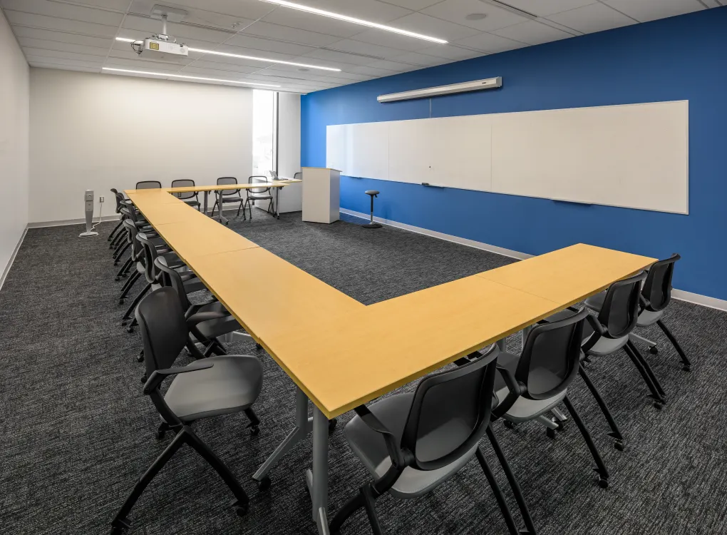 Thomas-Moore-Academic-Center-27