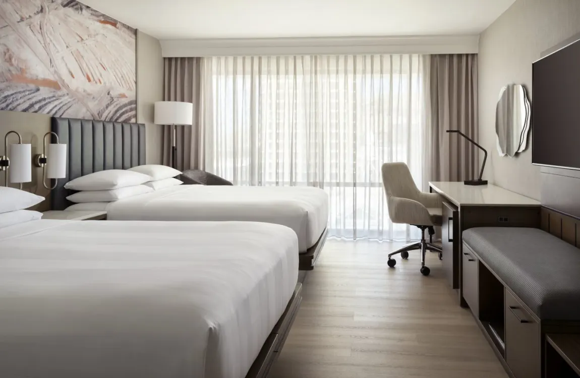 Salt_Lake_Marriott_Downtown_mc-slcut-standard-double-guestroom-30479_Classic-Hor