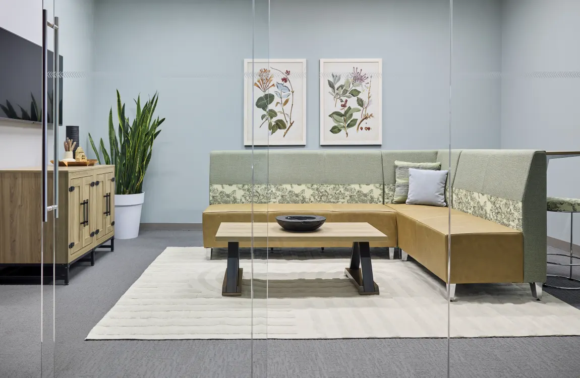 fringe-tarver-circ-lounge-collaborate-05