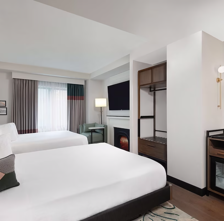 KH-OBD-Two-Doubles-Guest-Room-5516