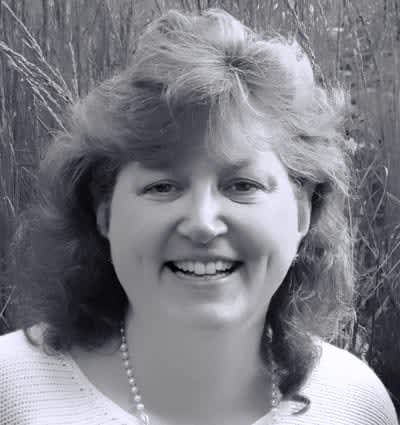 Sally_bw_400_new
