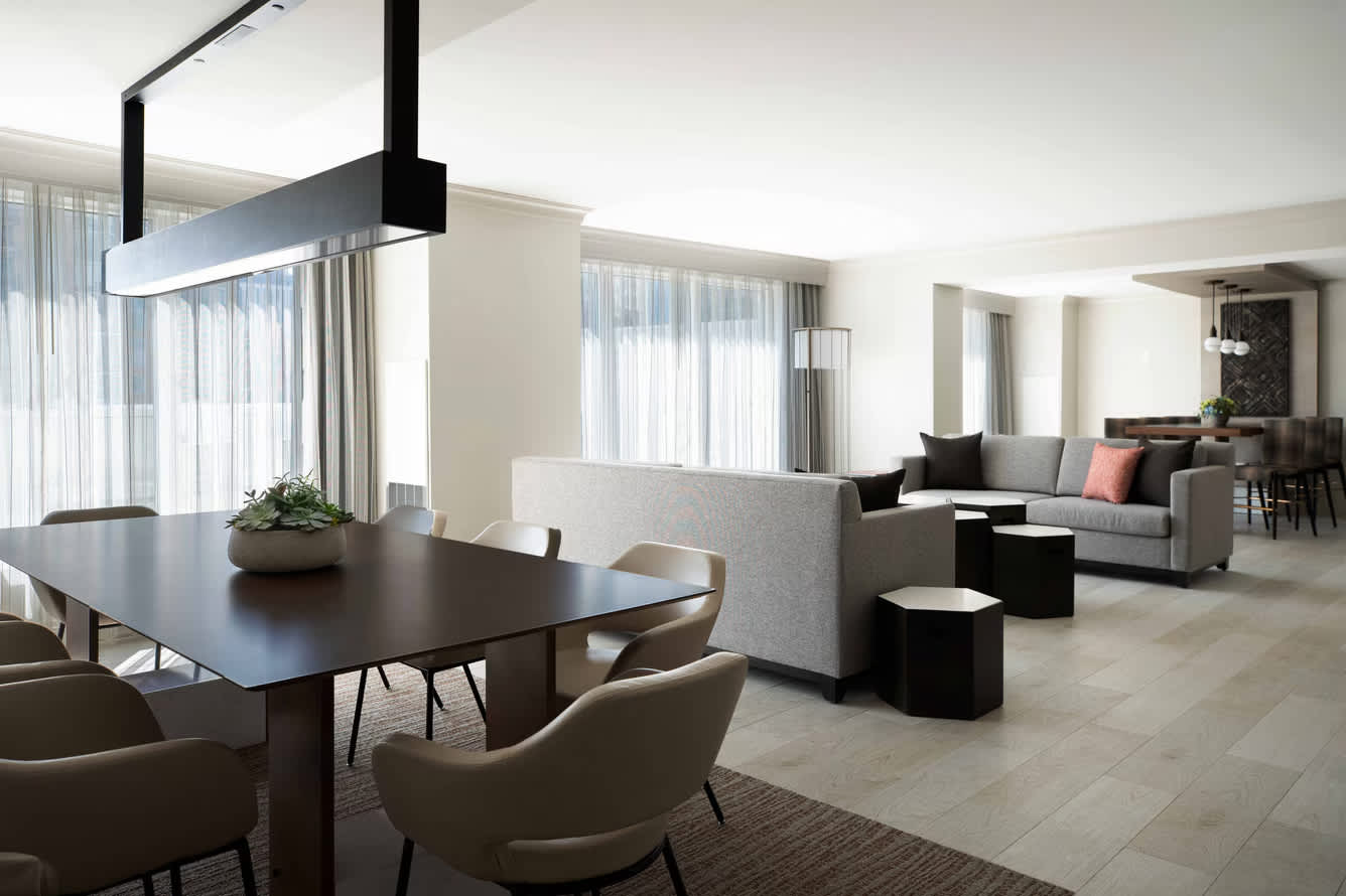 bwiwf-suite-1288-hor-clsc