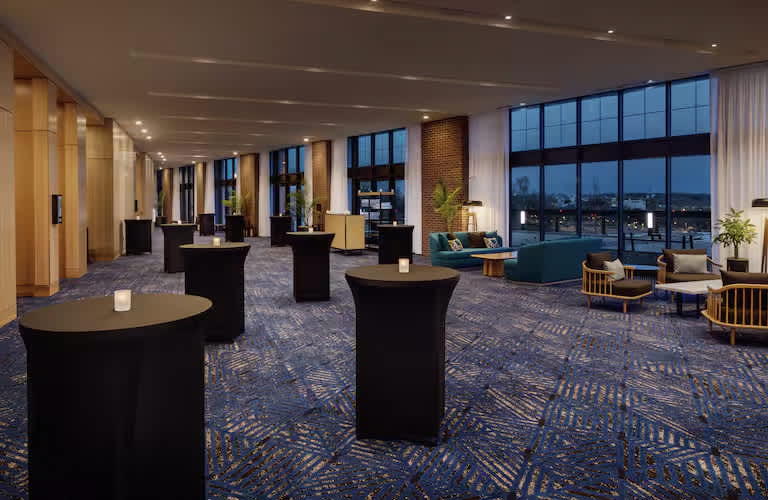 legacy-ballroom-prefunction-1