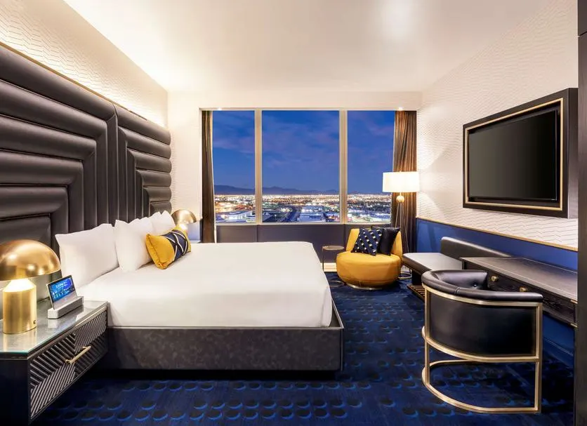 ice-6939925-98092526-933299