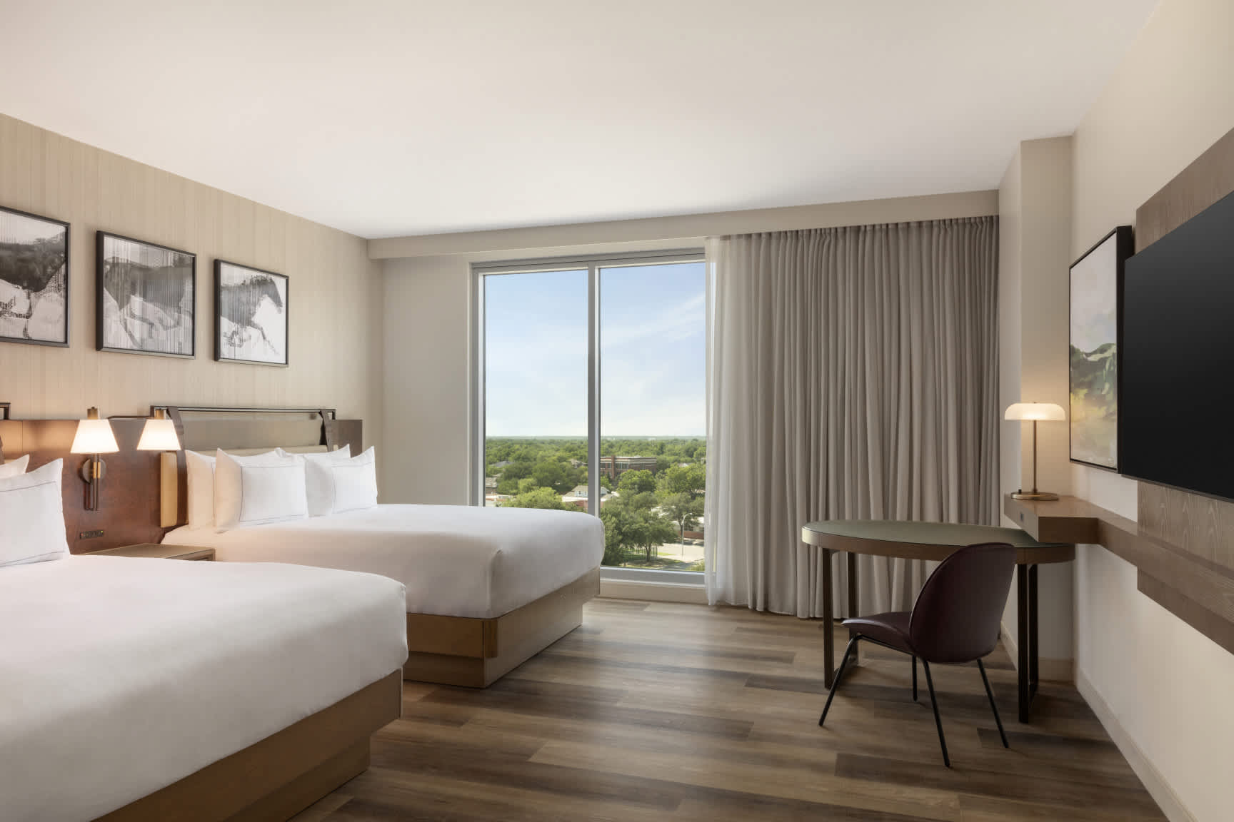 KH-DoubleTree-by-Hilton-Abilene-2-Queen-Guest-Room