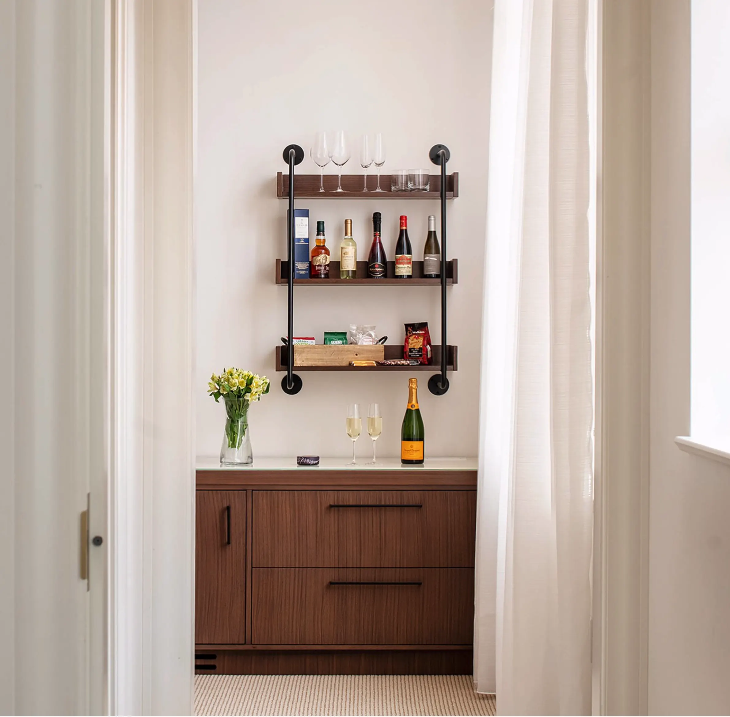 KH-FH-Pantry-Mini-Bar