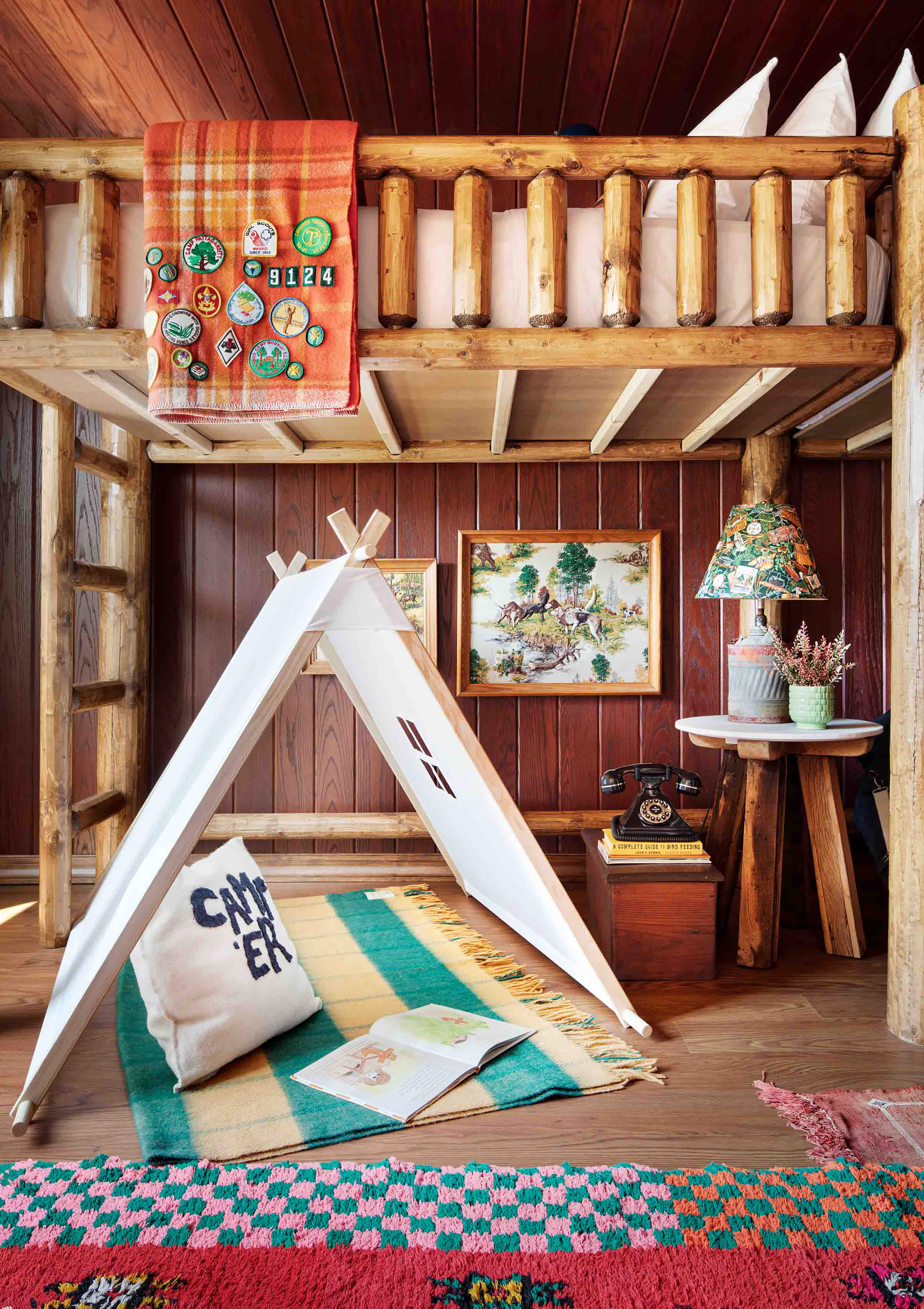 KH-Graduate-Knoxville-Twin-Twin-TeePee