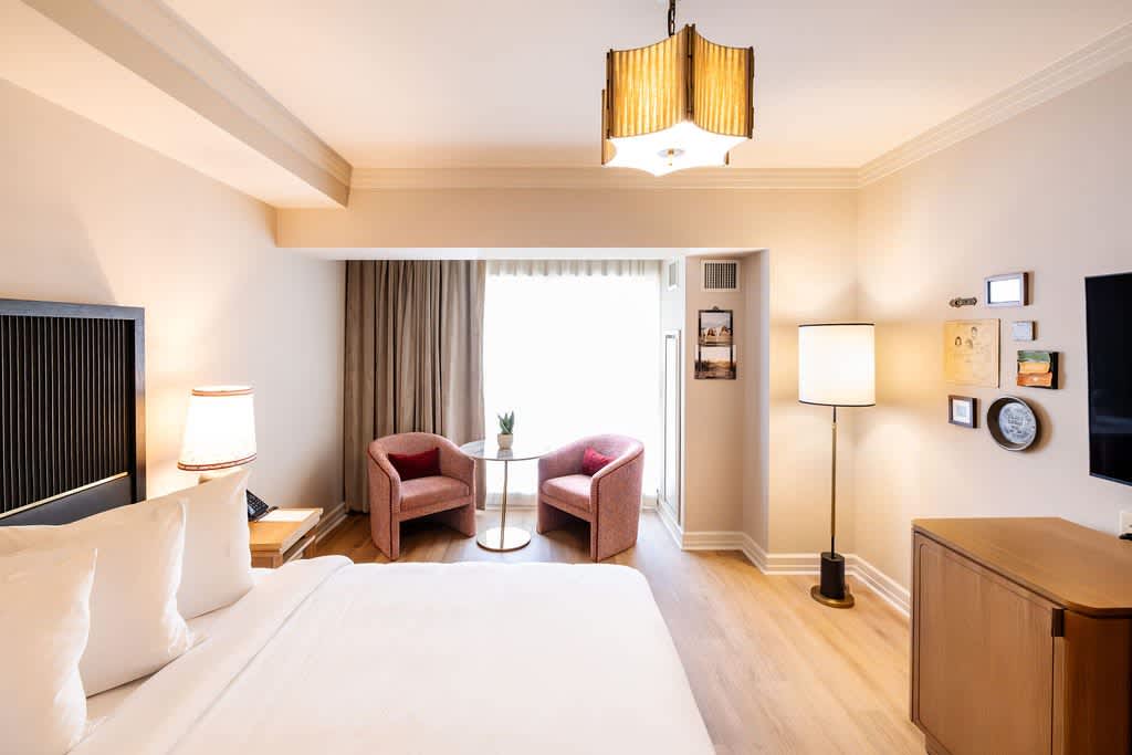 room-amped-king-plus-0