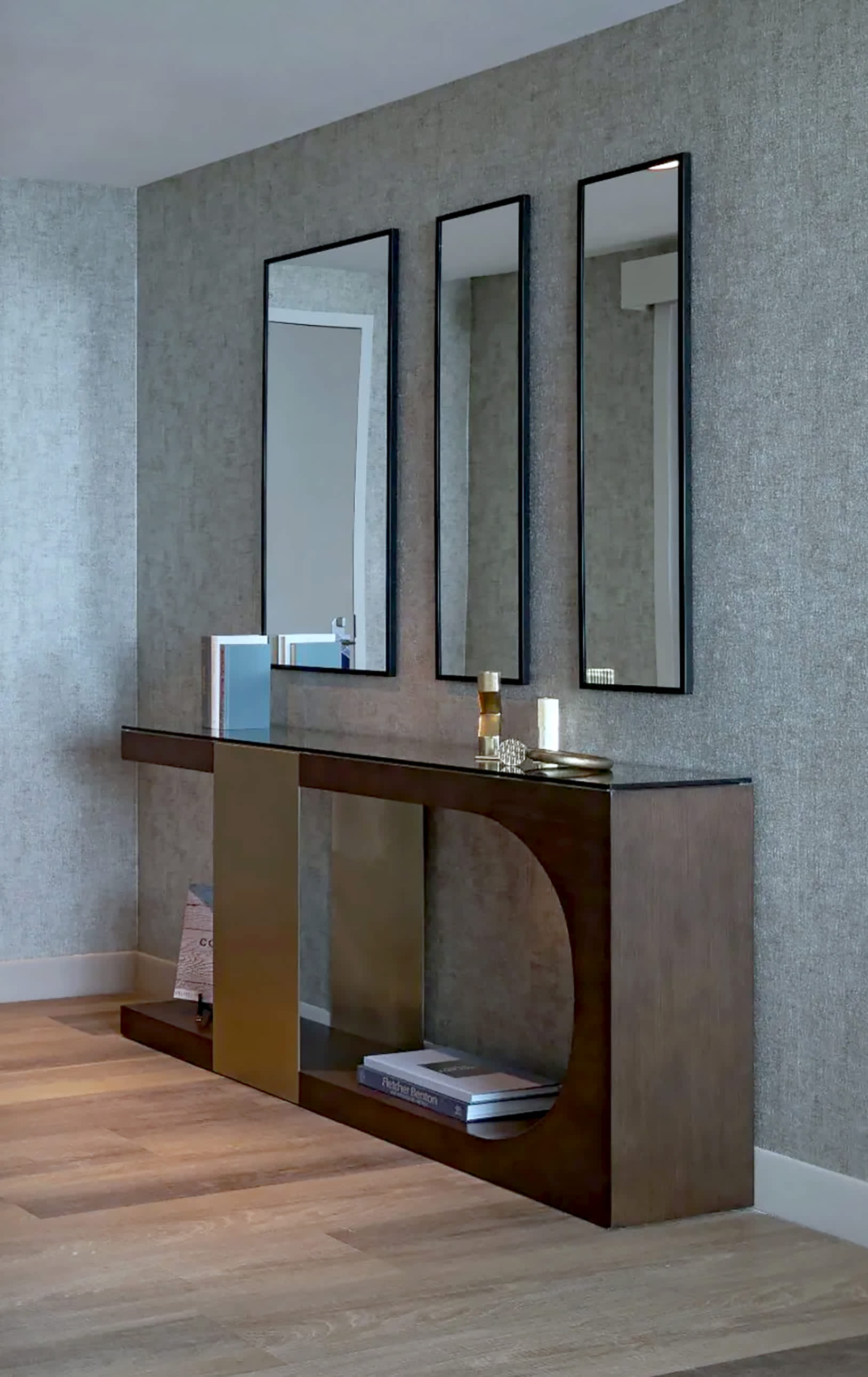 KH-HRB-P0052-Regency-Suite-Console-Table
