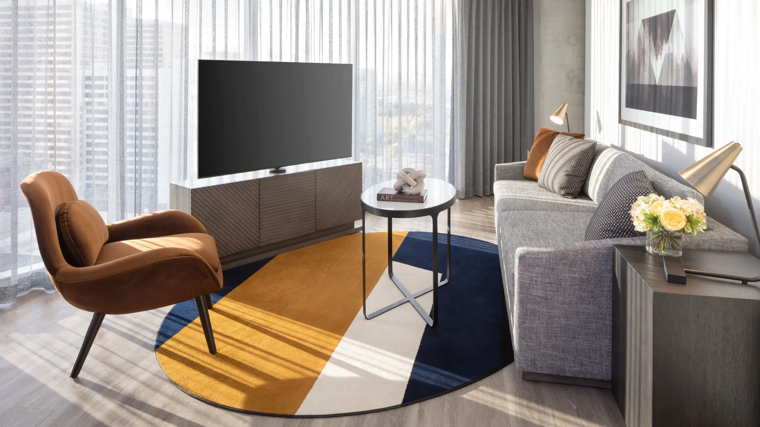 SLCRS-P0049-Suite-Living-Room