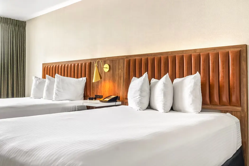 0348fe_261dff6868f84aa594cf062a3830e190_mv2