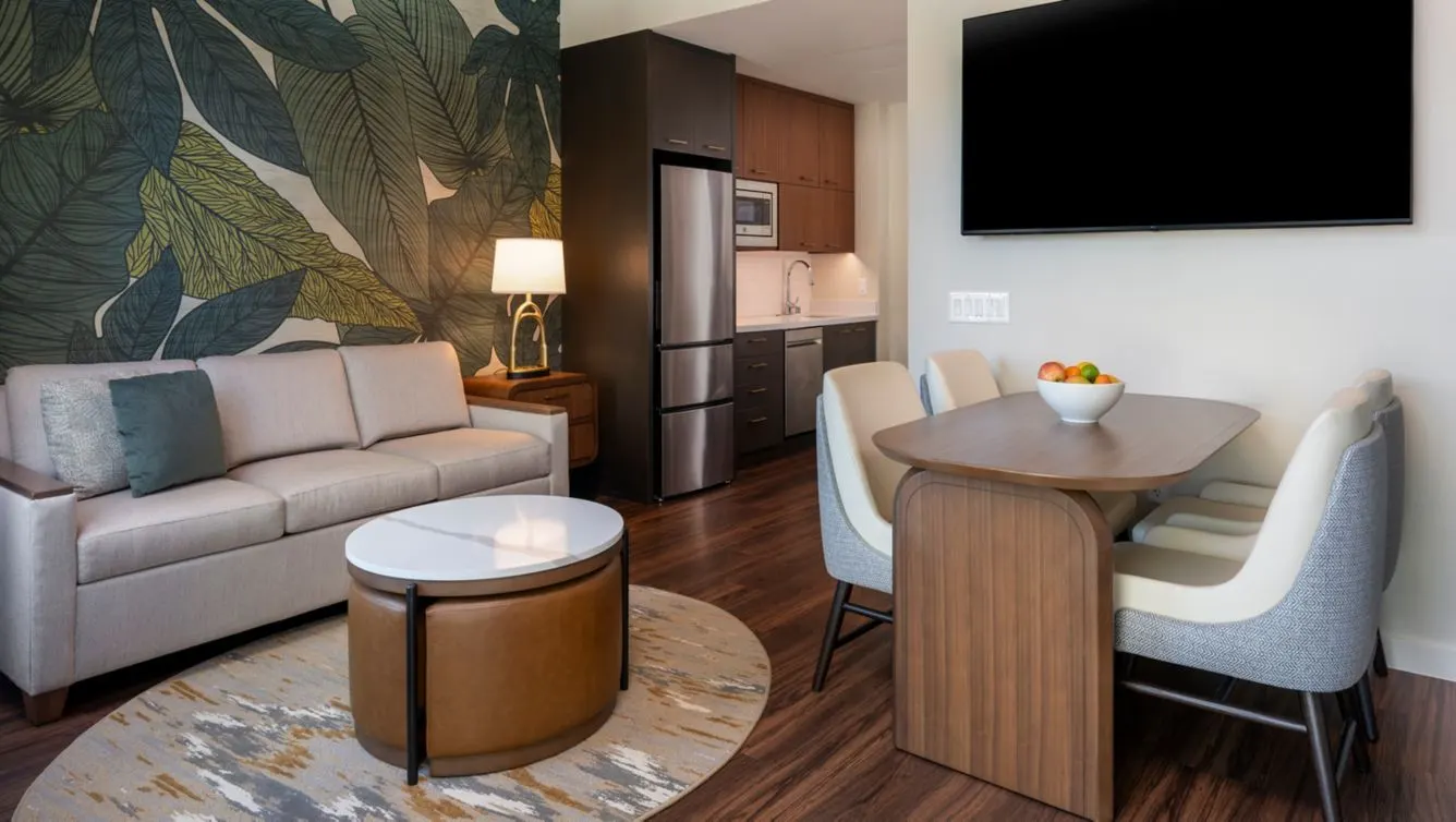 mv-hnlpw-studio-18130_Wide-Hor