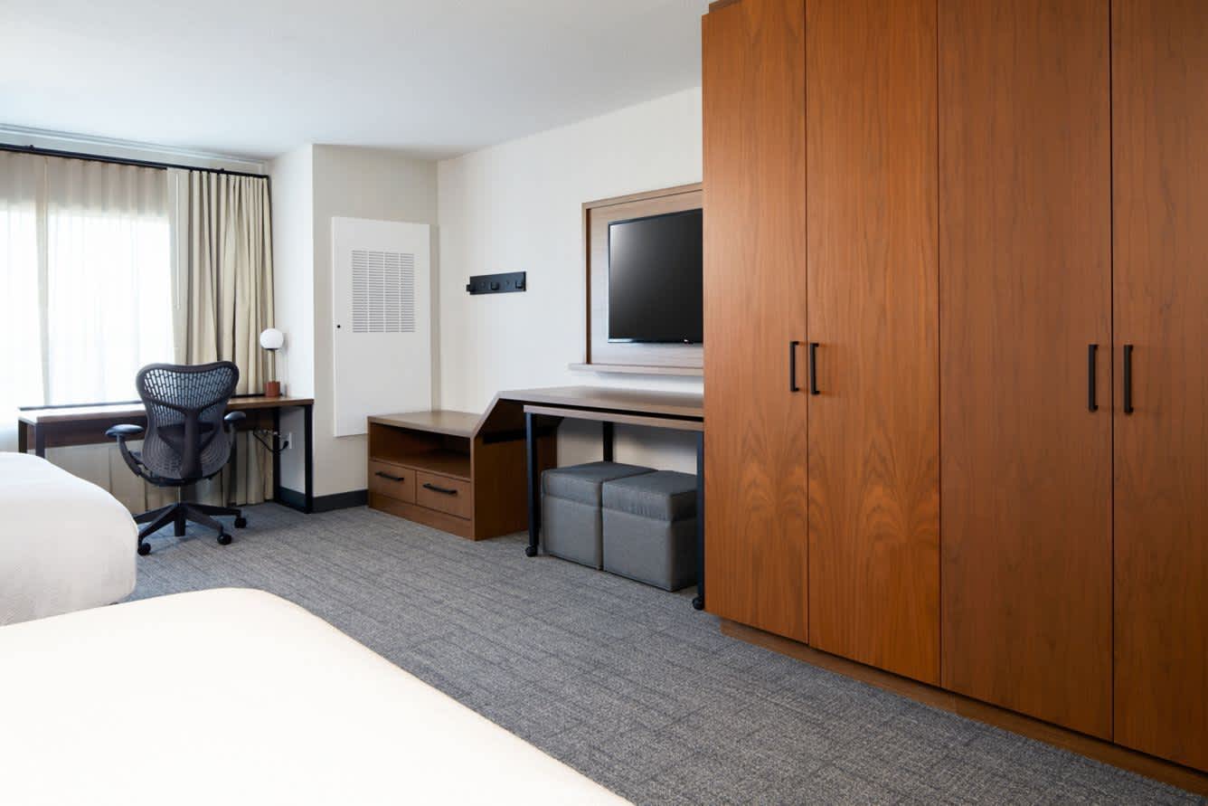 ri-sfomi-sfomi-stqq-3of3-59787_Classic-Hor