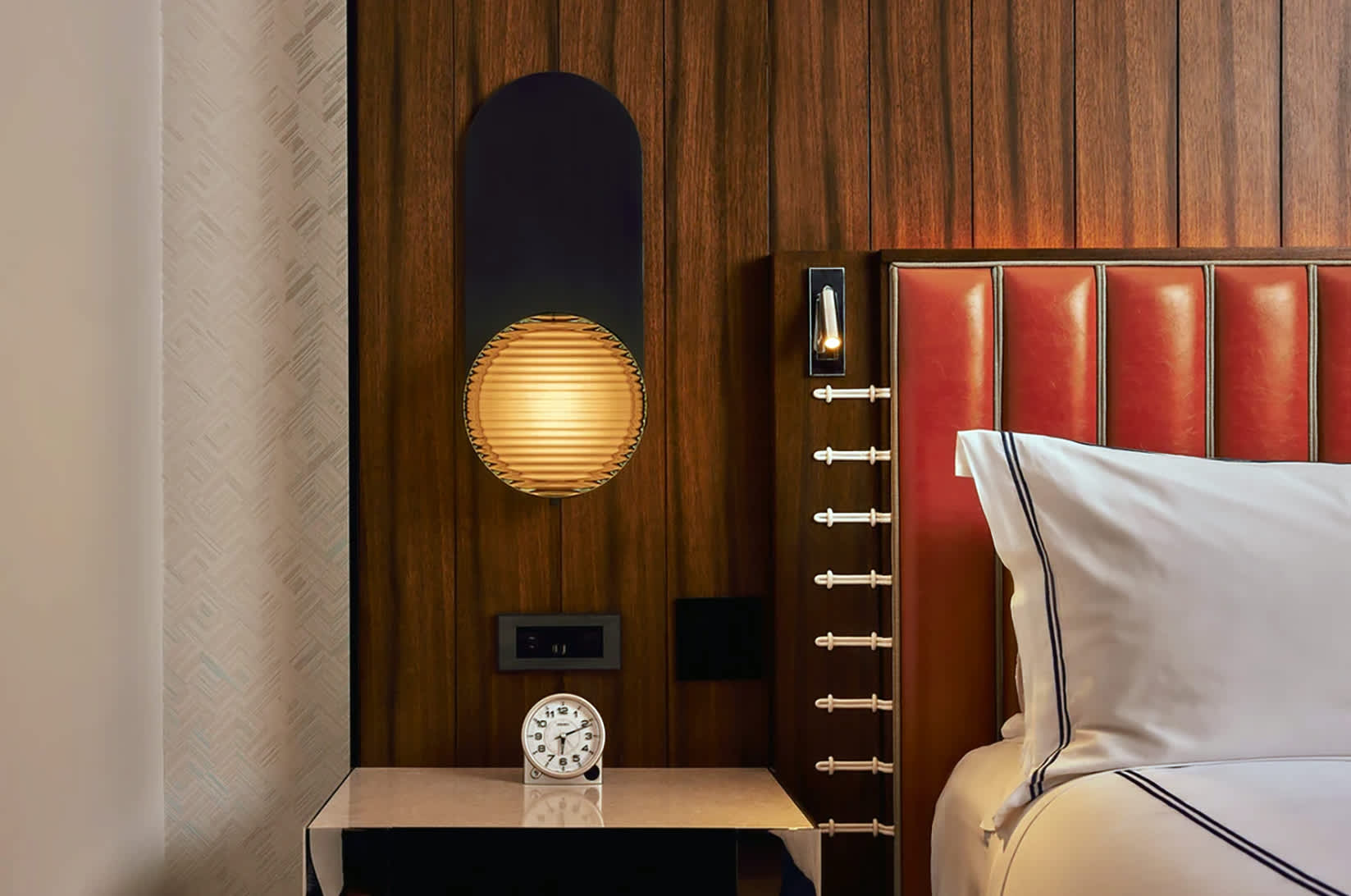 KH-TGD-headboard-nightstand