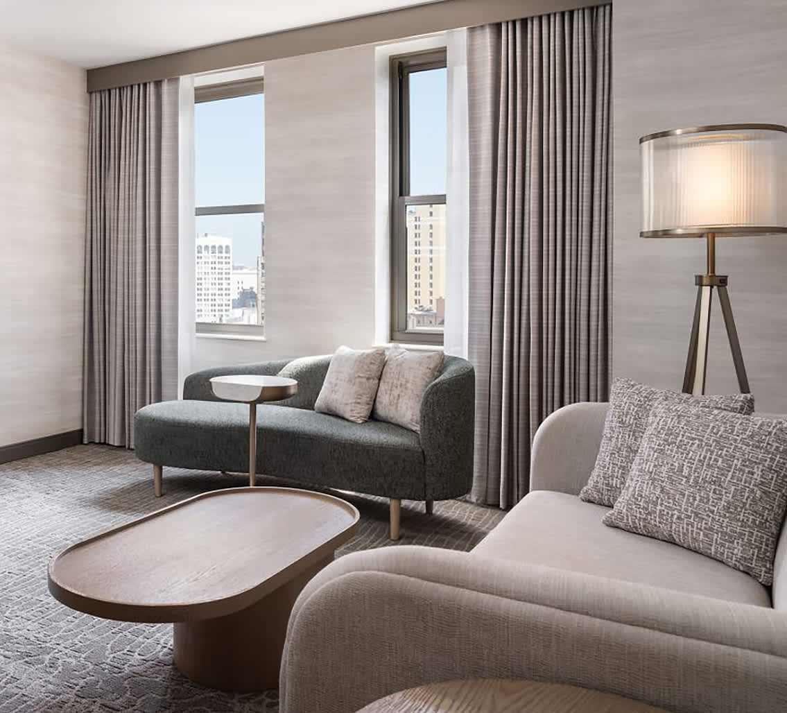 KH-WBCD-guest-room-lounge-crop-51120