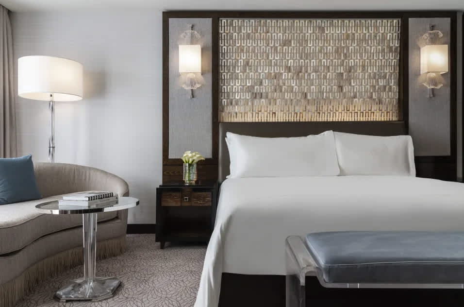 LASWD_1710_King_Bed_Detail_v1