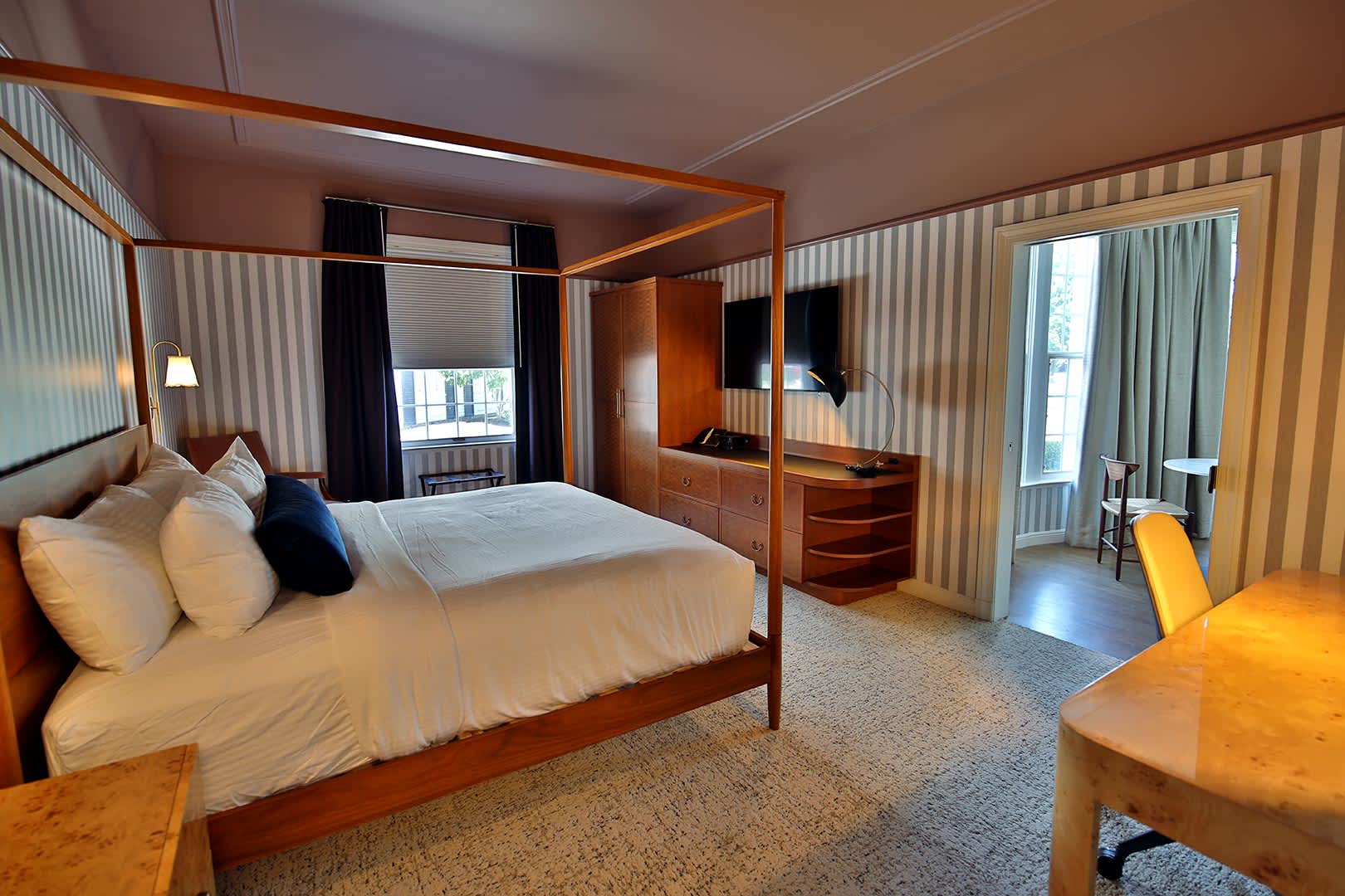 Signature_Suite__2