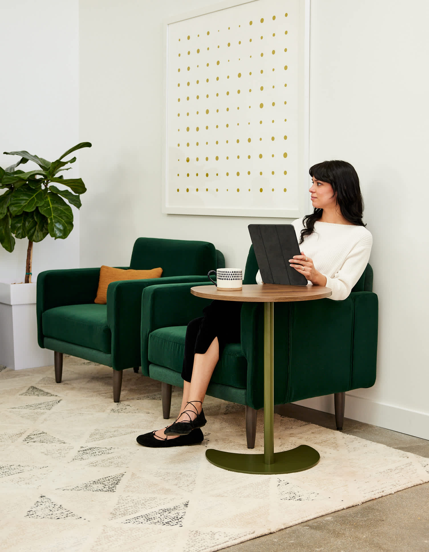 Connolly-Mariben-Lounge-personal