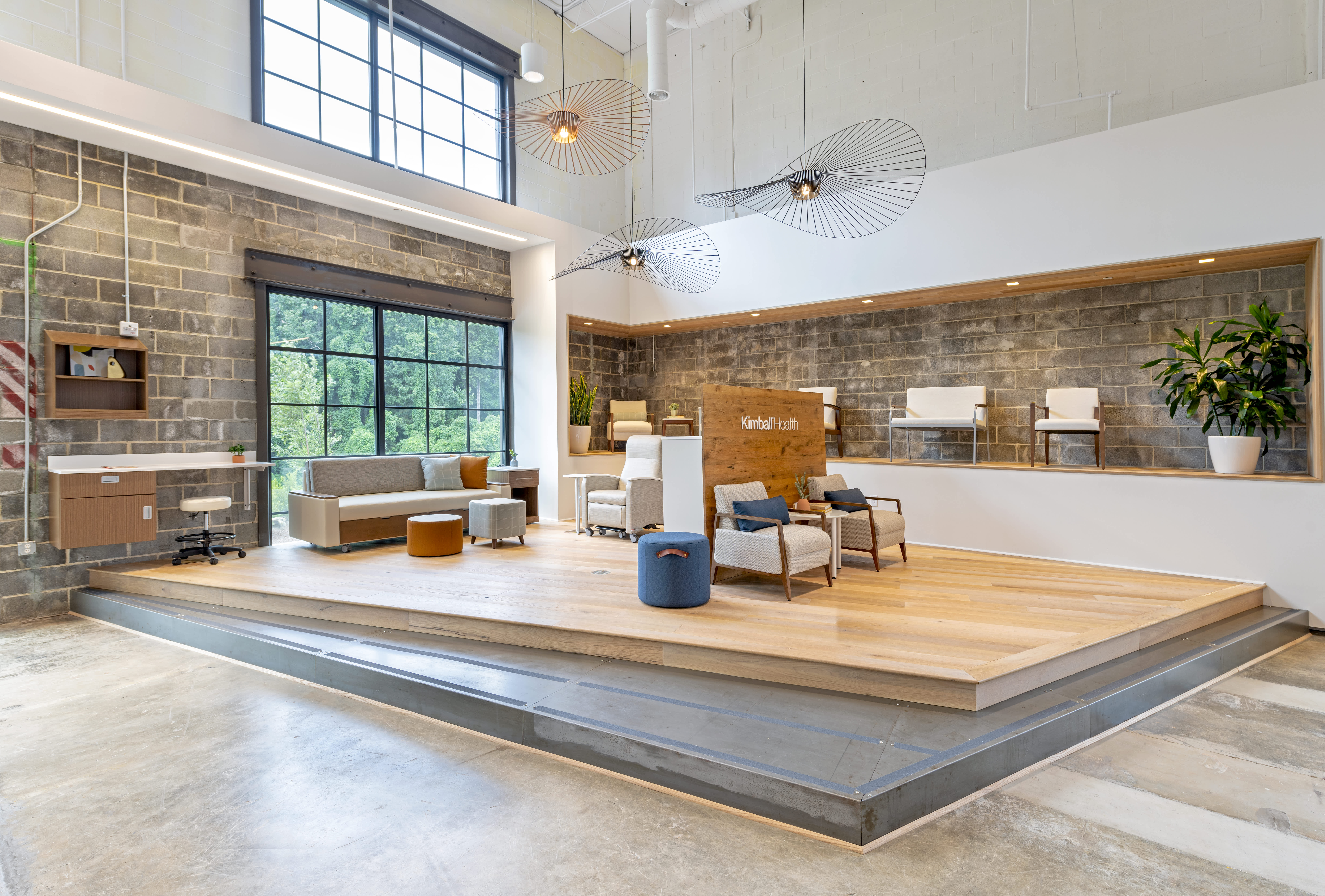 Altanta_Showroom_NoPpl_Kimball_Health