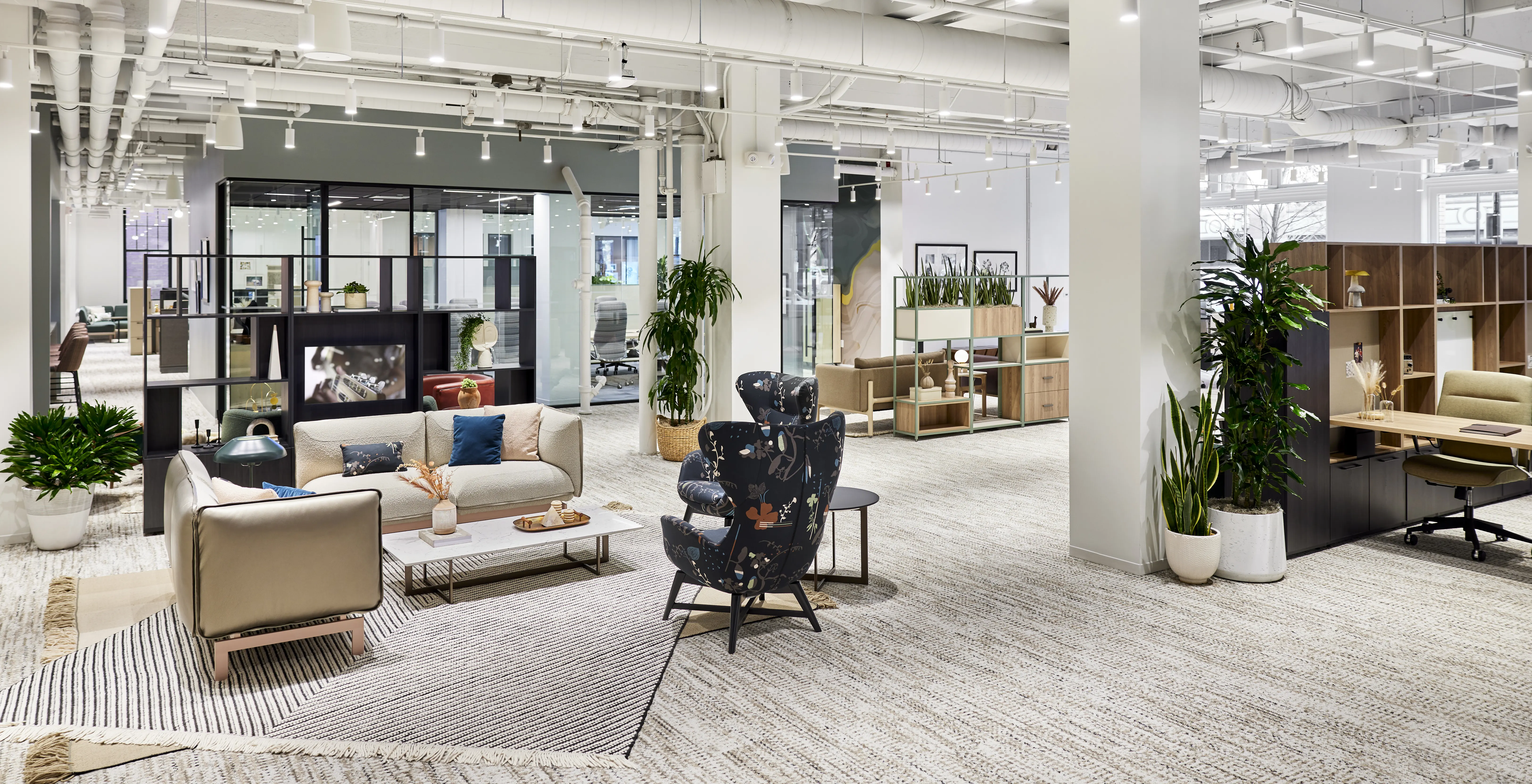 Boston-Showroom-Overview