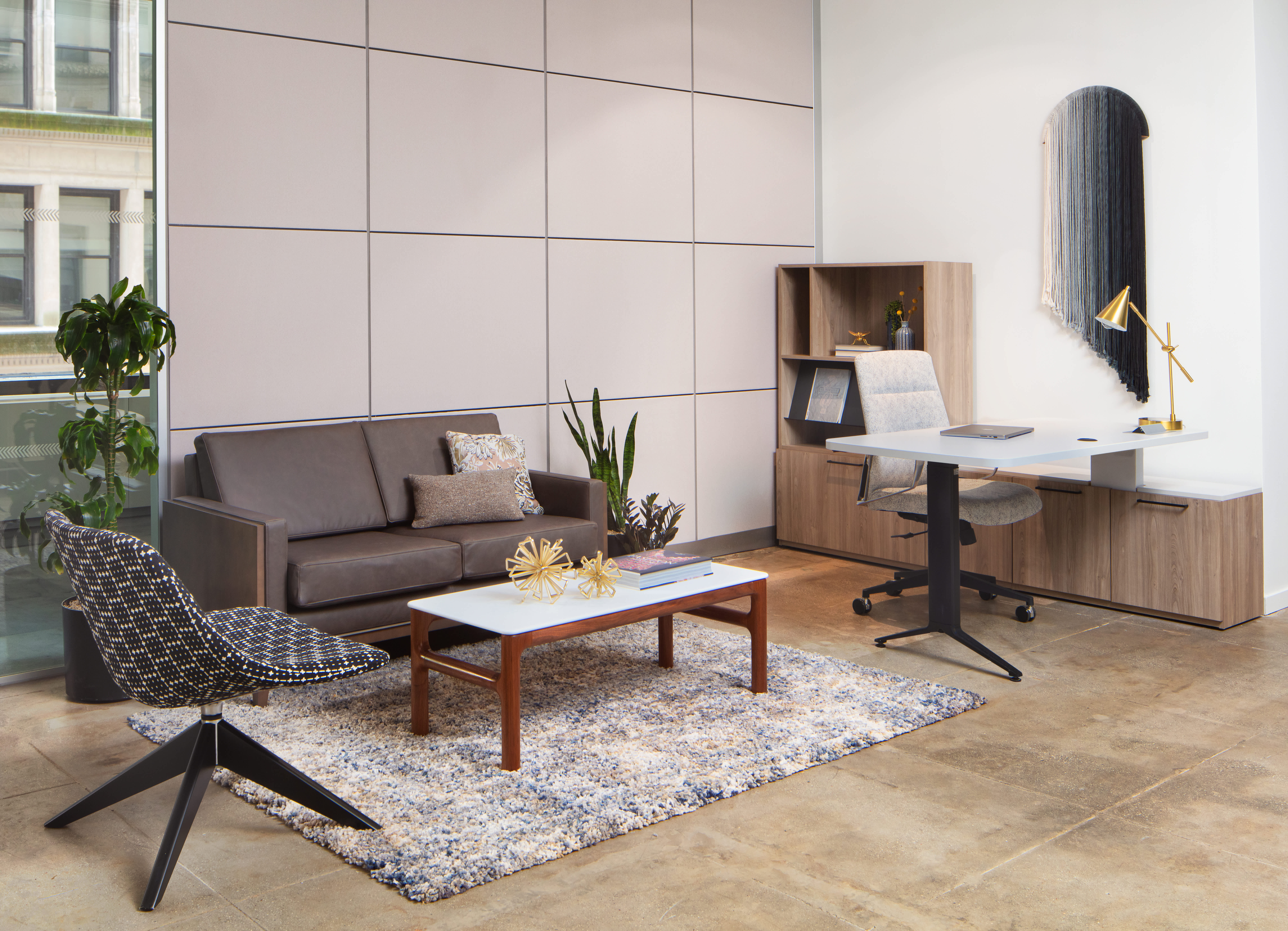 new-york-showroom-everyspace-karid-mabel-LSM-Kithara-reception-lounge