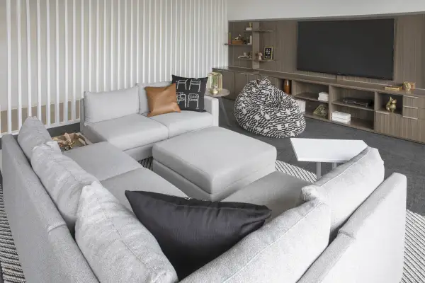 Collette-Toss-Tessera-Environment-Lounge-02