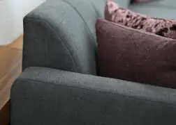 Swift_Showroom-arm-detail