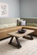 tarver-fringe-lounge-meeting-collaboration