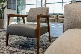 Thatcher lounge