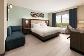 Splash_-_King_Headboard_Wall_Optional_LVT