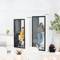 Pod_Gen2_OM_Sit_Om_Stand_2B_01-lpr