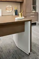 priority-height-adjust-private-office