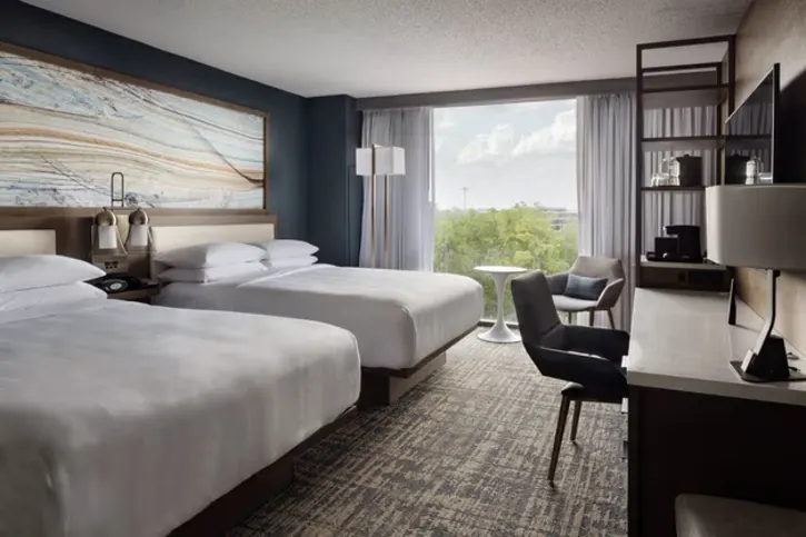 MC2-Jacksonville-Guestroom-Double-Double_copy_2