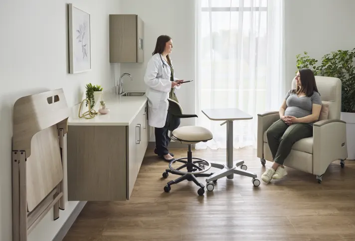 alterna-rolli-aidin-behnti-meadow-patient-healthcare-02