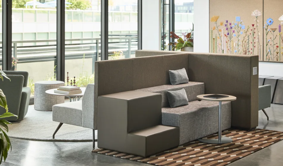 Showrooms/Chicago/2026/Environments/pairings-pfmdd26-93615