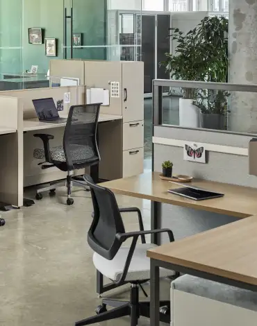 Chicago-Showroom-Etarran-Workstation-02