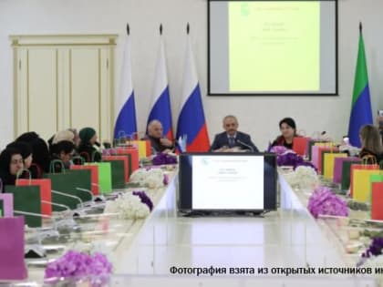 Матерей и жен погибших и мобилизованных воинов-участников СВО поздравили с наступающим Международным женским днем