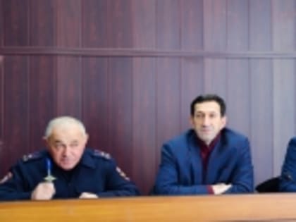 Совещание руководителей образовательных организаций провели в Гумбете