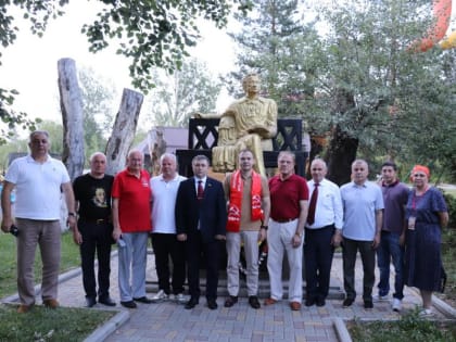 В Карачаево-Черкесии коммунисты провели праздник – Пушкинские дни на Северном Кавказе