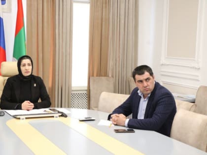 Администрация Магарамкентского района приняла участие в ВКС под руководством Муслима Телякавова