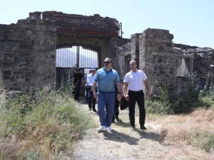 Глава Дагестана поручил выработать предложения по восстановлению Ахтынской крепости