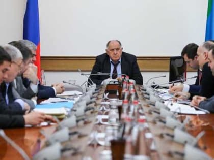 В Дагестане задолженность по зарплате снизилась в 8 раз