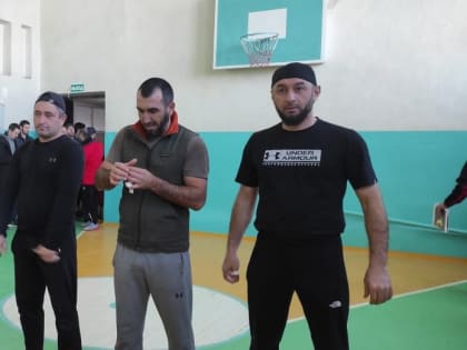 В Кизилюртовском районе прошёл турнир по волейболу, посвященный поддержке российских военнослужащих на Украине