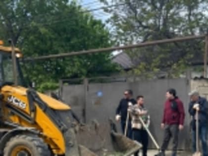 Порядка 2 тысяч человек вышли на общереспубликанский субботник в Новолакском районе