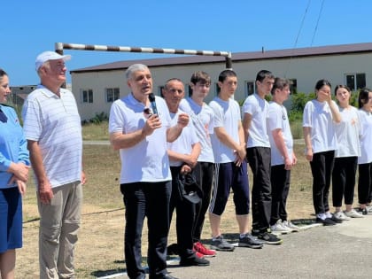 В Дербенте открыли еще одну спортивную площадку